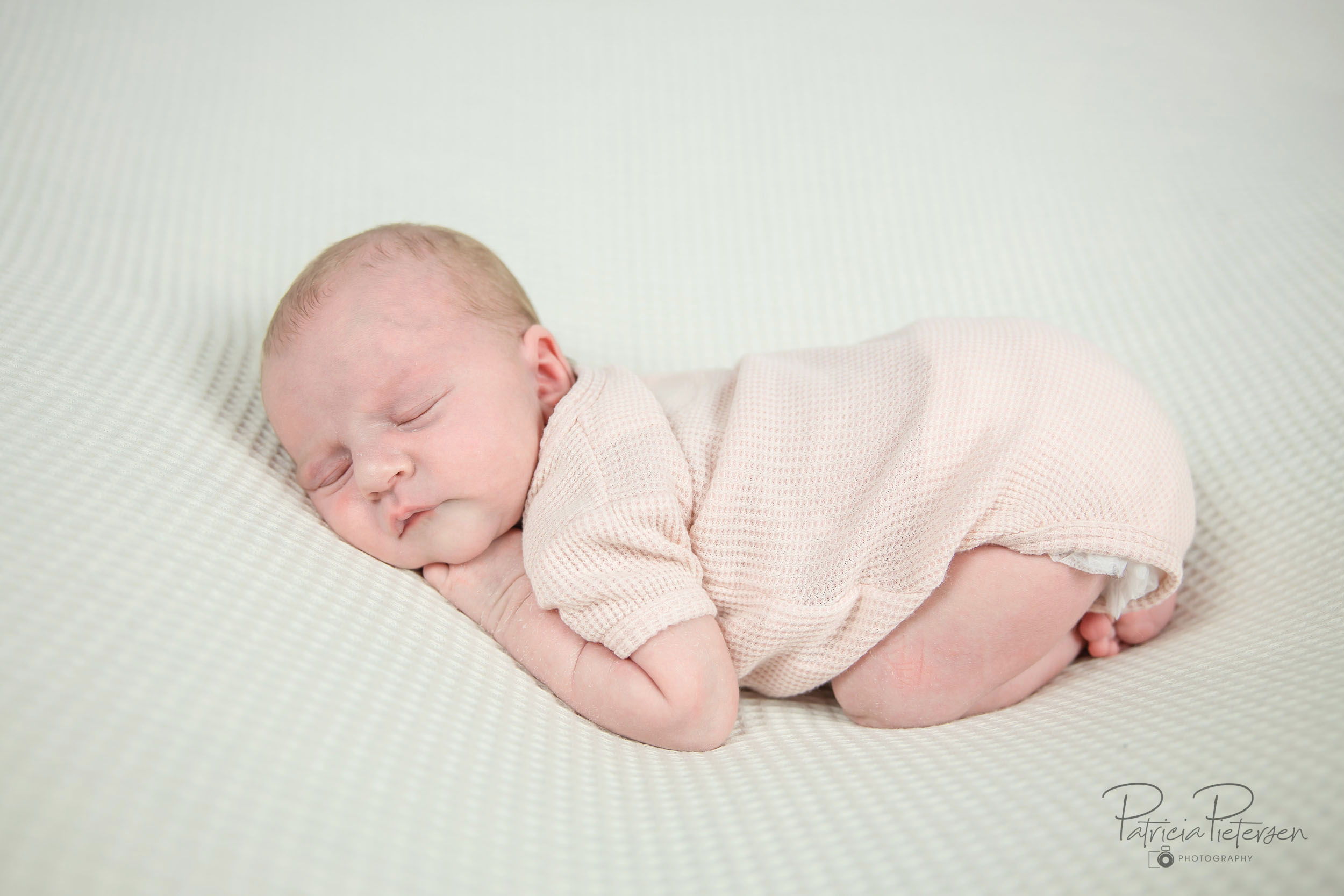 Newborn Portret Baby Kinderen Reportage Fotografie Fotograaf Lelystad Flevoland Oktober Patricia Pietersen Photography  (10)